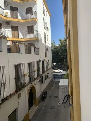 Hostal Alcobia - Dış Mekan