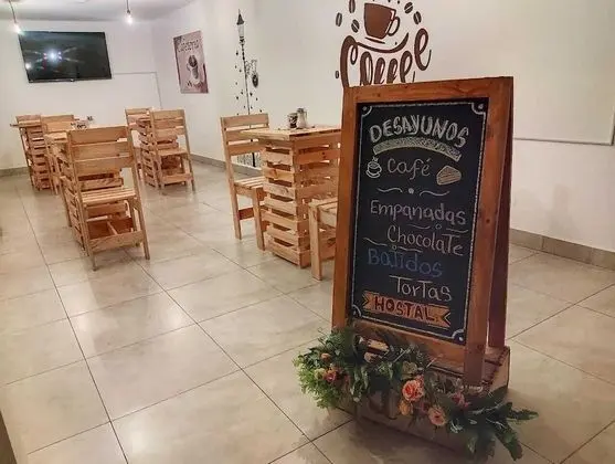 Hostal Altamira Suites