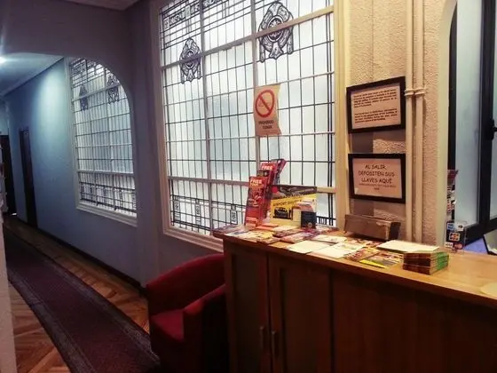 Hostal Avenida - Lobi