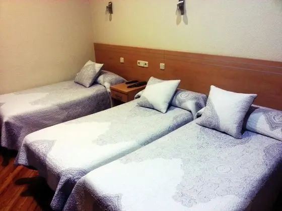 Hostal Avenida - Oda