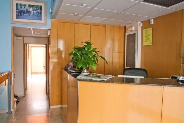 Hostal Baler - Lobi