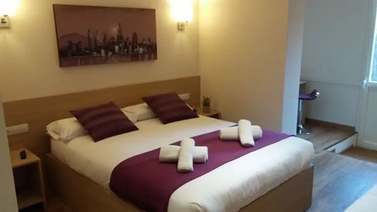 Hostal Barcelona Travel - Öne Çıkan Resim