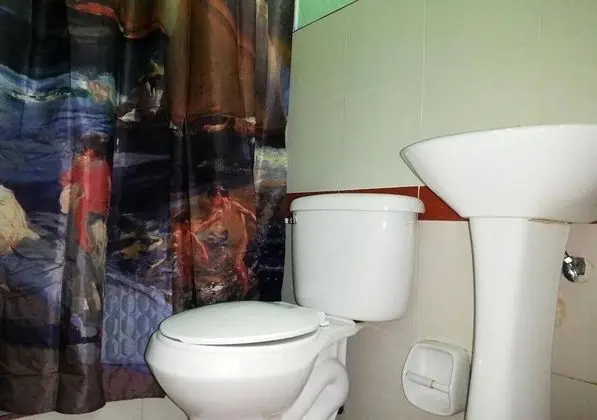 Hostal Calzada D Sol PLAYA LA BOCA - Banyo Tipleri
