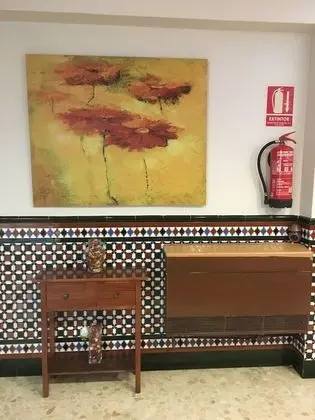 Hostal Carlos III - İç Mekan