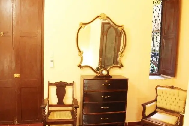 Hostal Casa Havana - Centro Habana - Oda