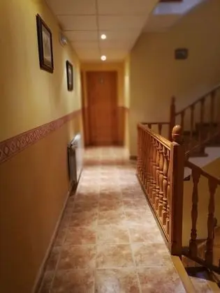 Hostal Casa Lacreu - İç Mekan