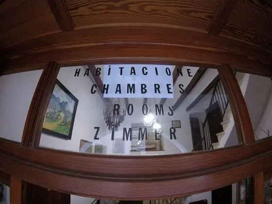 Hostal Casa Margarita - İç Mekan