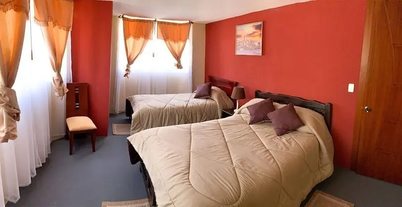 Hostal Casa San Fernando Tumbaco - Oda