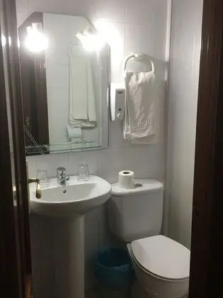 Hostal Casanova - Banyo Tipleri