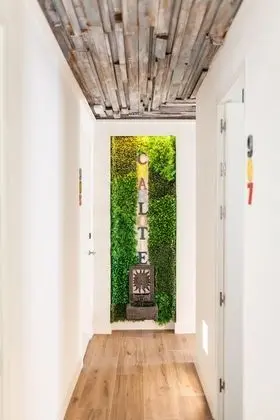Hostal Charlotte - İç Mekan