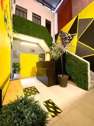 HOSTAL CONDESA - Lobi