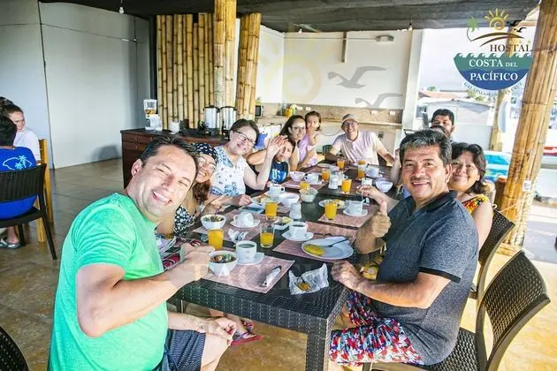 Hostal Costa del Pacifico - Yerinde Yemek
