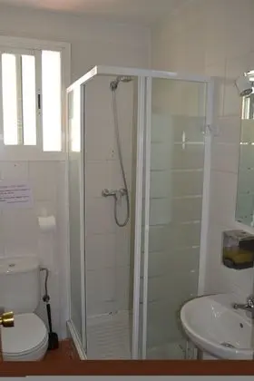 Hostal Enebral - Banyo Tipleri
