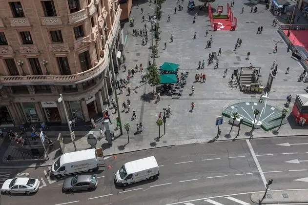 Hostal Gran Via 44 - Dış Mekan