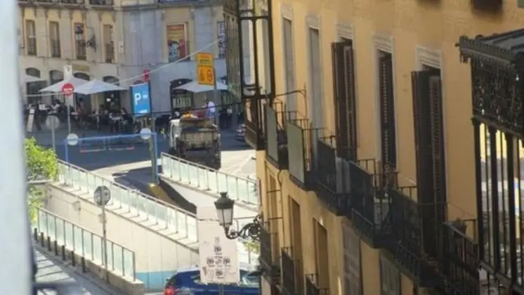 Hostal JQ Madrid 1 - 1