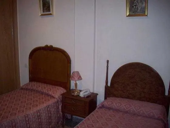 Hostal Juan Xxiii - Oda