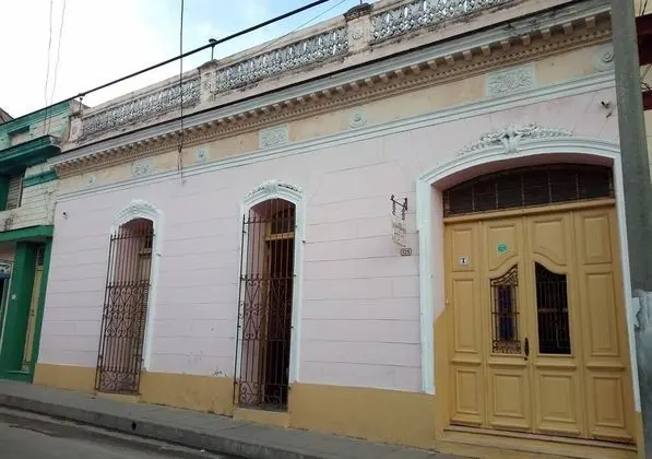 Hostal La Casa Grande SANTA CLARA - Dış Mekan