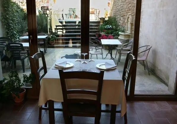 Hostal La Fuente - Öne Çıkan Resim