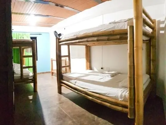HOSTAL LA MERCEDES STREET - Oda