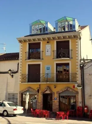 Hostal Las Grullas - 1