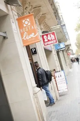 Hostal Live Barcelona - Dış Mekan