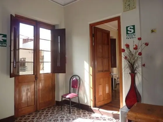 Hostal Luxor