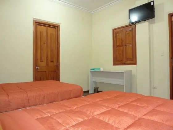Hostal Luxor - Oda