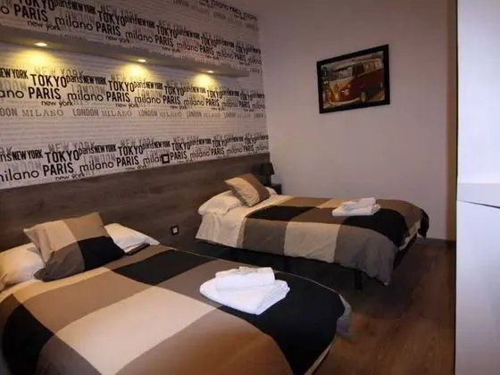 Hostal Mh Fuencarral - Genel