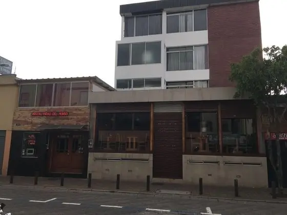 Hostal Mitad del Mundo - Dış Mekan