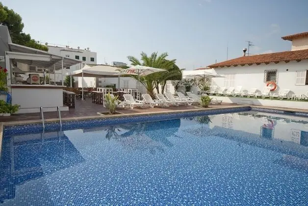 Hostal Montesol