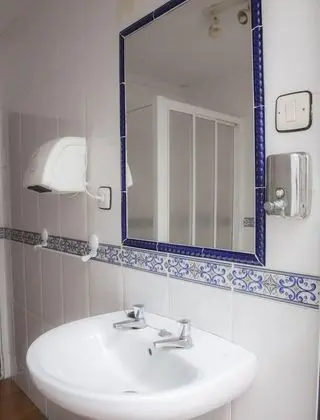 Hostal París - Banyo Özellikleri