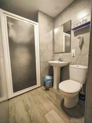Hostal París - Banyo Özellikleri