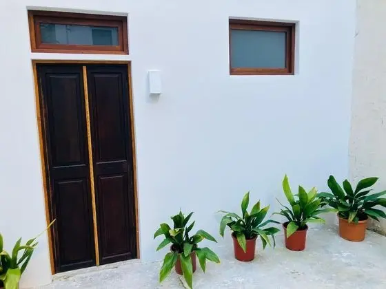 Hostal Pons - Dış Mekan