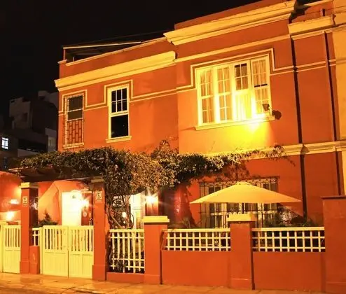 Hostal Porta