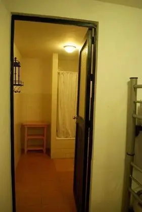Hostal Punto 79 - Banyo Tipleri
