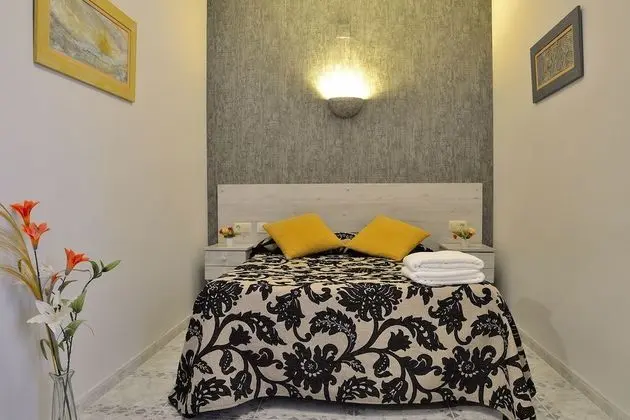 Hostal Restaurante Cuatro Caminos