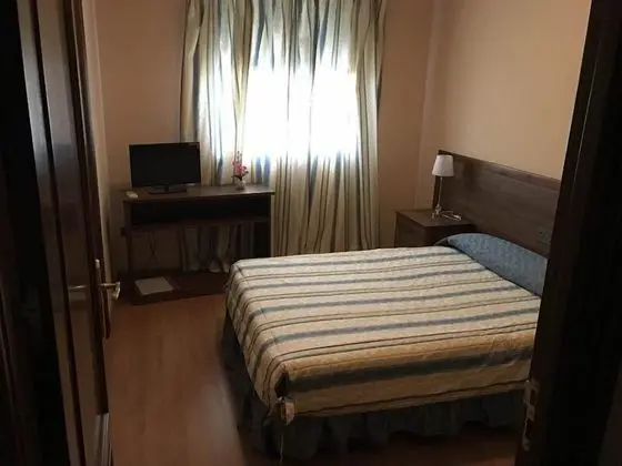 Hostal Restaurante Luciano - Oda