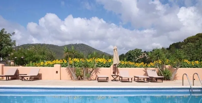 Hostal Restaurante Pou Des Lleó - Havuz