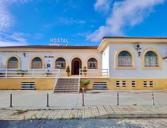 Hostal Rural Las Lomas - Dış Mekan