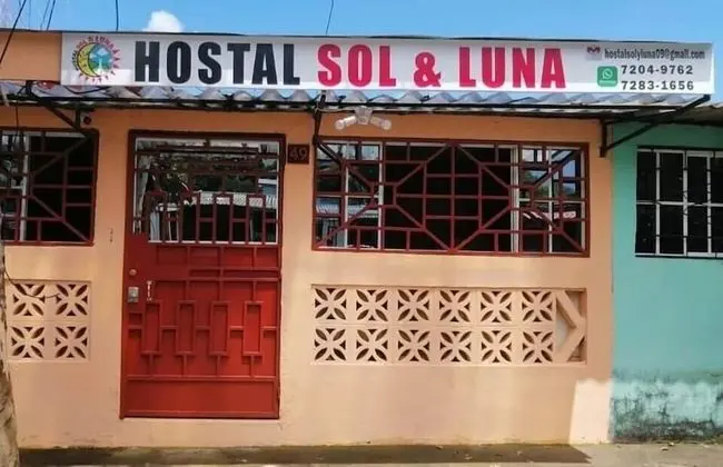 Hostal Sol y Luna