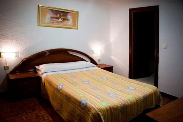 Hostal Temiño