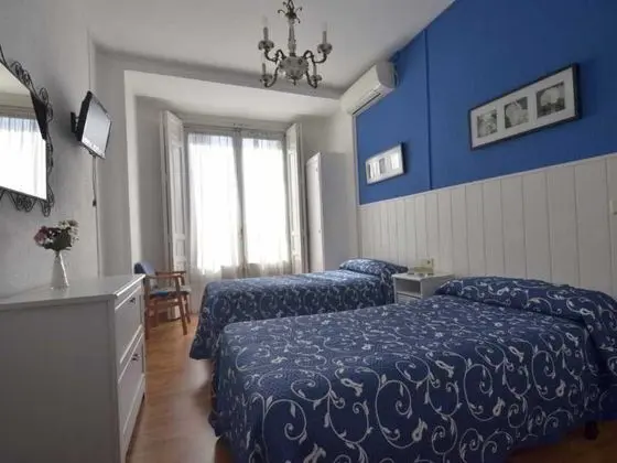 Hostal Valencia - Oda