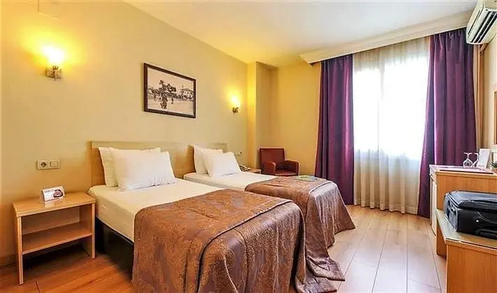 Hostapark Hotel - Oda