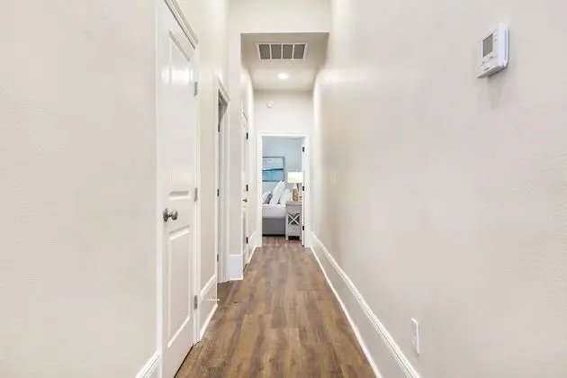 Hosteeva 3BR Home 5-Min to Fr Quarter - İç Mekan