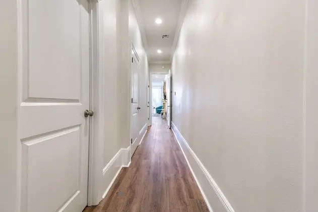 Hosteeva 3BR Steps to St. Charles Ave - İç Mekan