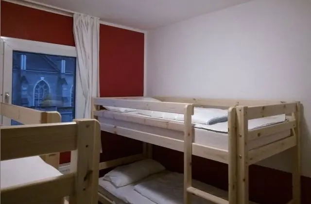 Hostel 45 - Oda