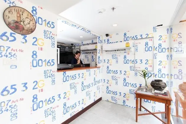 Hostel 8 Sukhumvit Nana Bangkok - Lobi