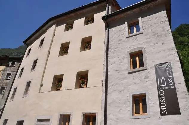 Hostel Armonia & Community Museum