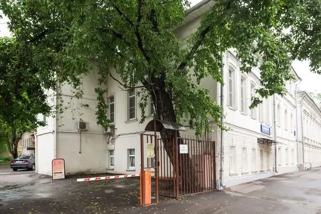 Hostel Author