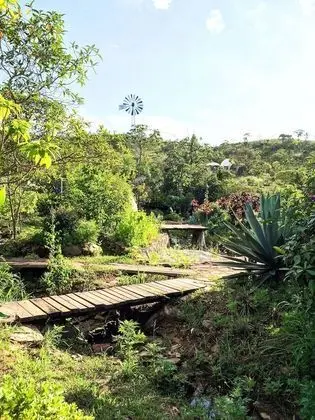 Hostel Catavento Chapada dos Veadeiros - Dış Mekan